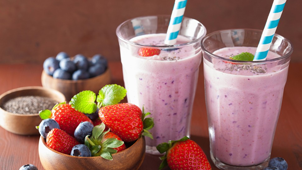 Chia-Berries-Smoothie-720